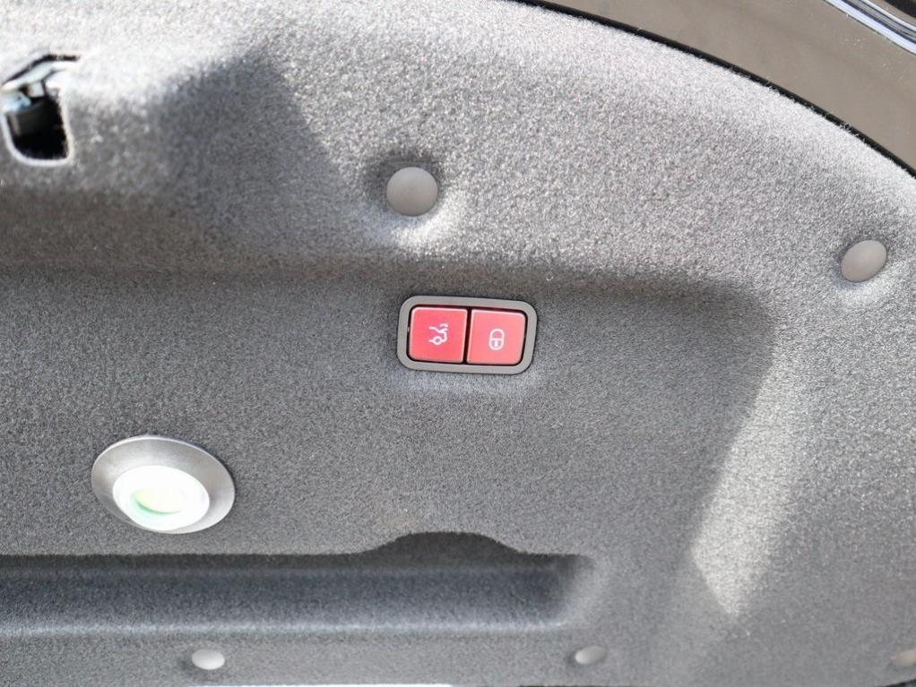 new 2026 Mercedes-Benz AMG SL 55 car, priced at $160,020