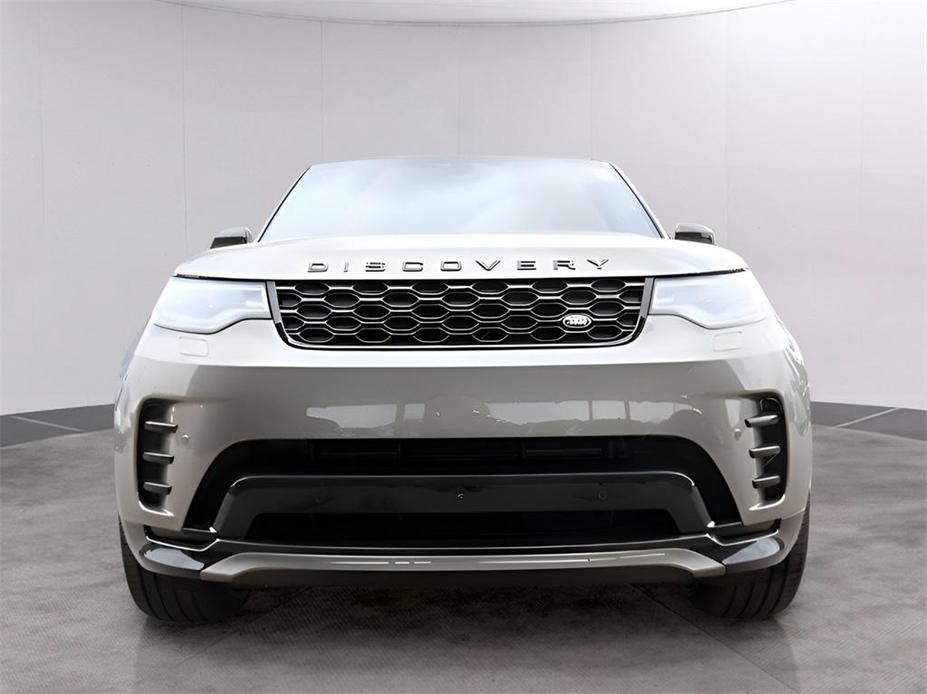 new 2024 Land Rover Discovery car, priced at $81,745