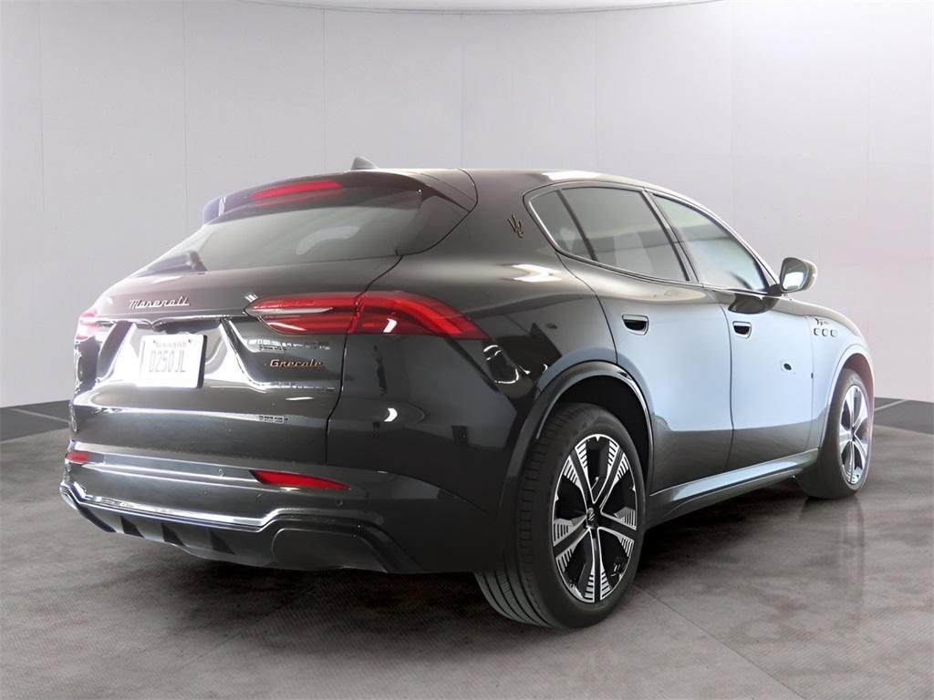 new 2025 Maserati Grecale Folgore car, priced at $112,695