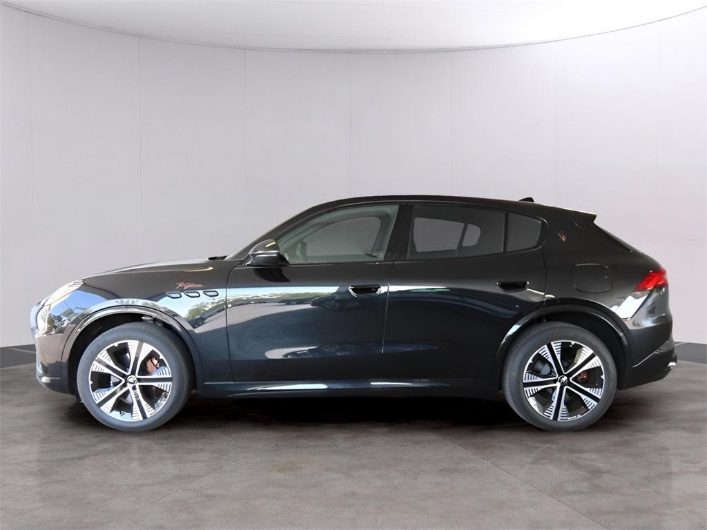 new 2025 Maserati Grecale Folgore car, priced at $112,695