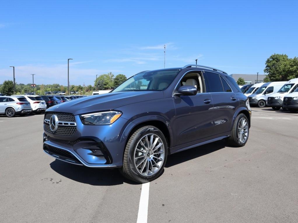 new 2026 Mercedes-Benz GLE 450 car, priced at $88,275