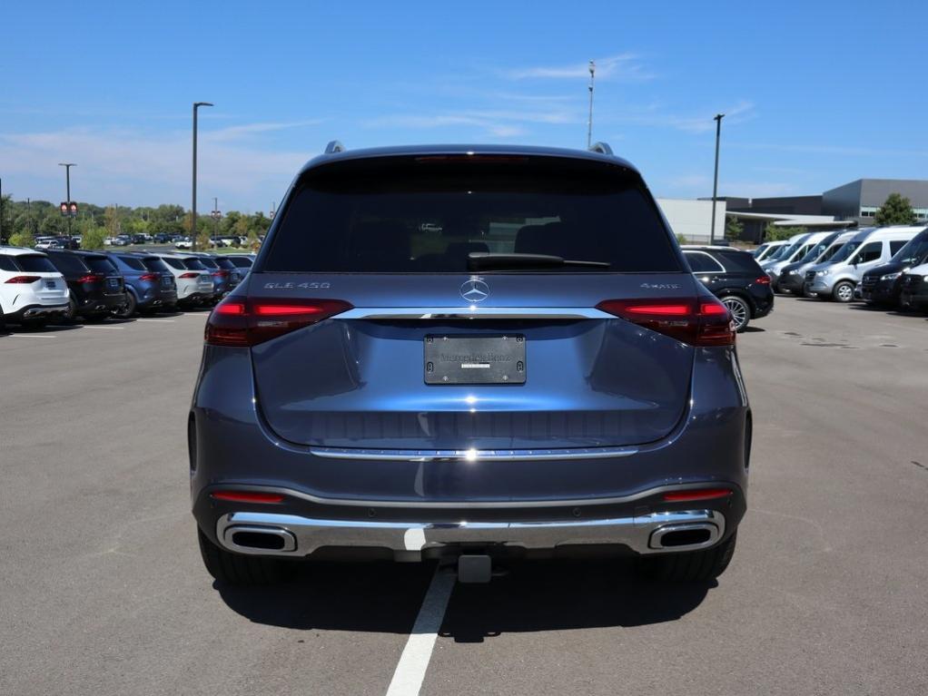 new 2026 Mercedes-Benz GLE 450 car, priced at $88,275