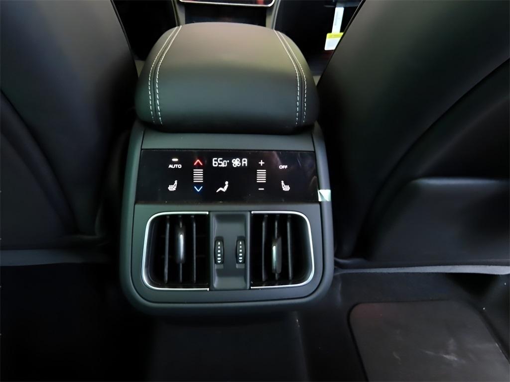 new 2024 Maserati Grecale car, priced at $74,755
