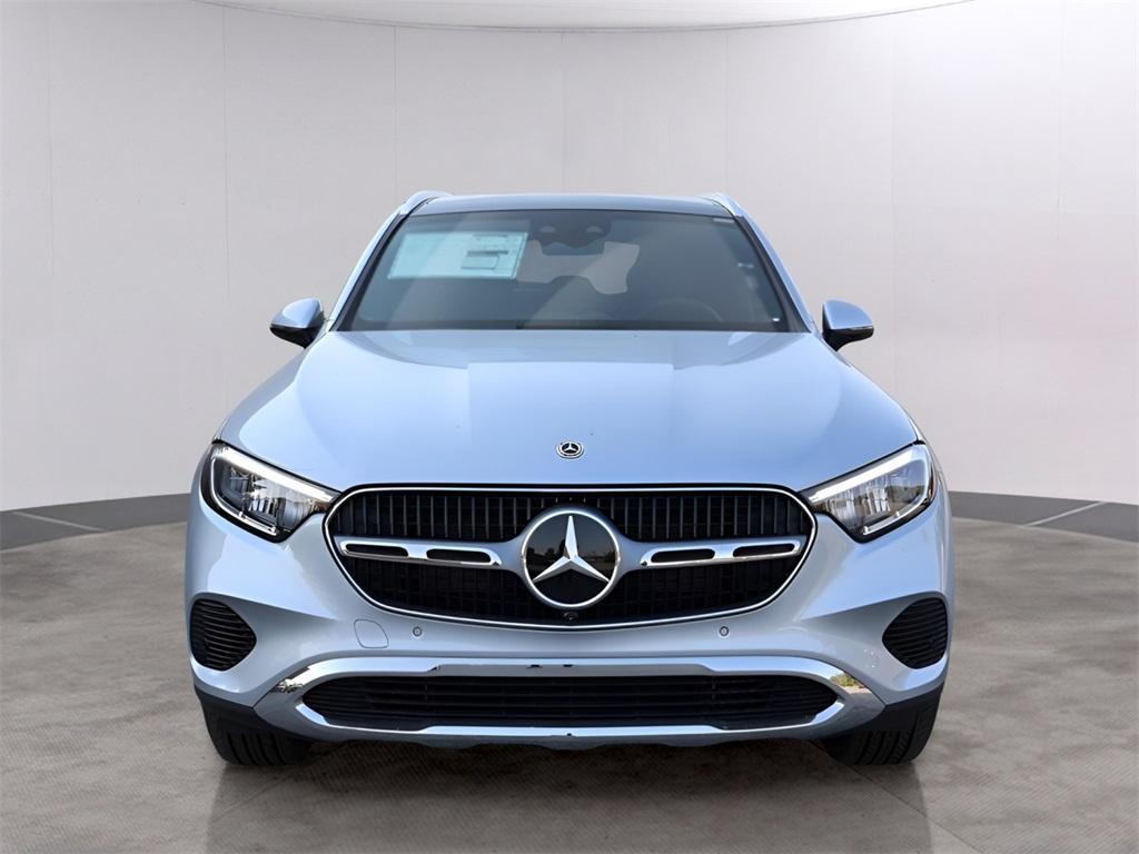 new 2025 Mercedes-Benz GLC 300 car, priced at $61,685
