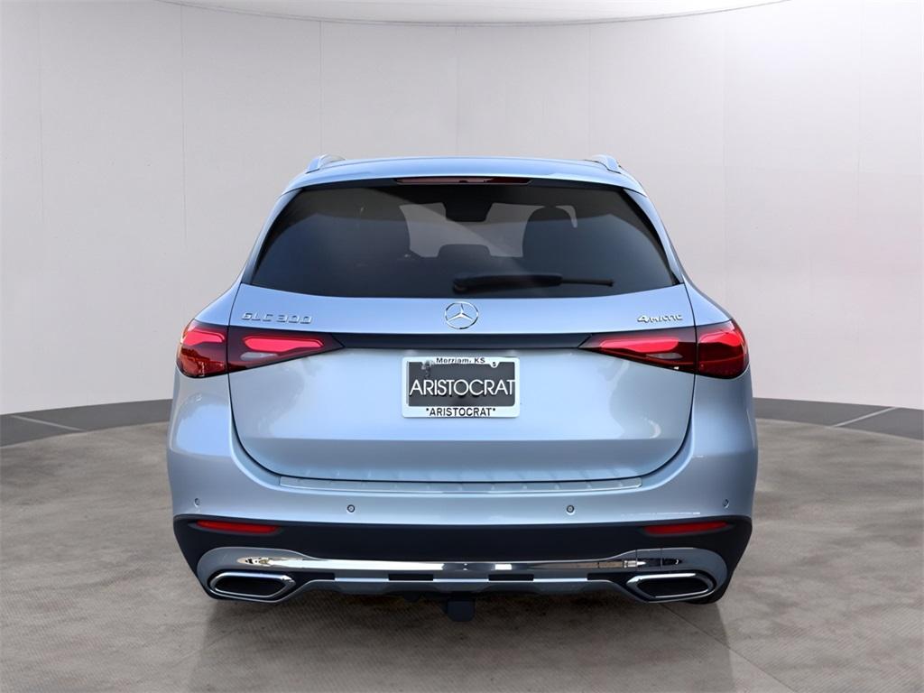 new 2025 Mercedes-Benz GLC 300 car, priced at $61,685