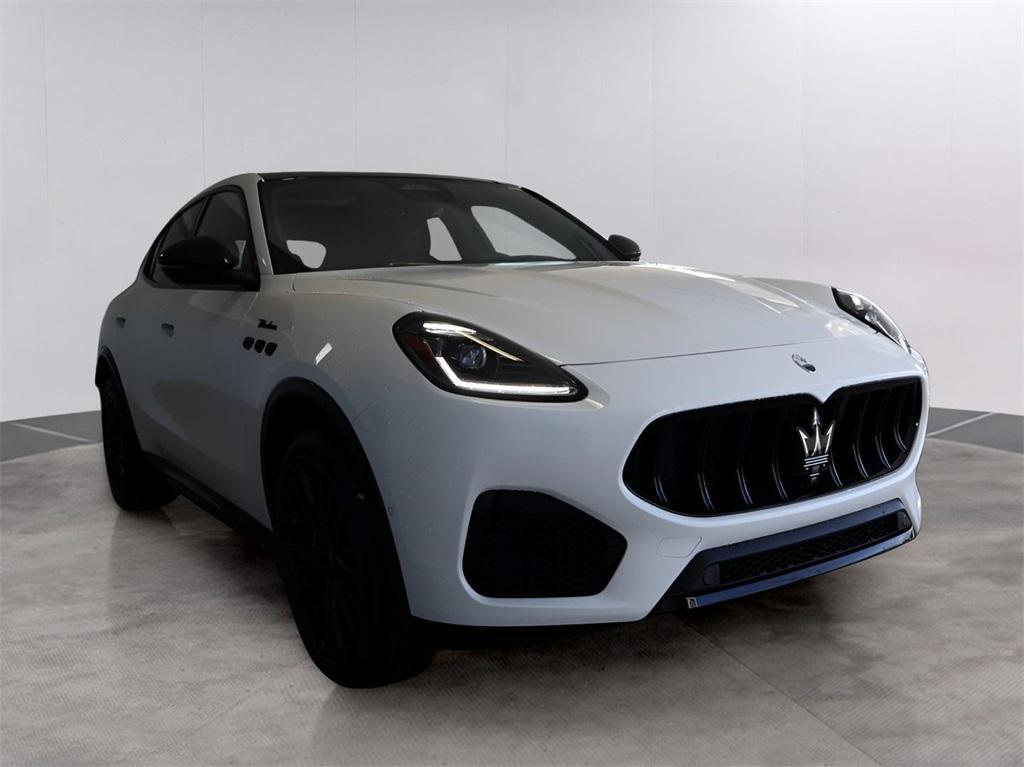 new 2025 Maserati Grecale car, priced at $80,900