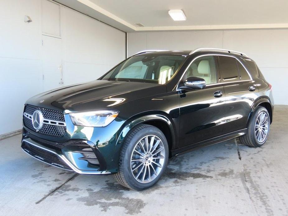 new 2025 Mercedes-Benz GLE 450 car, priced at $83,495