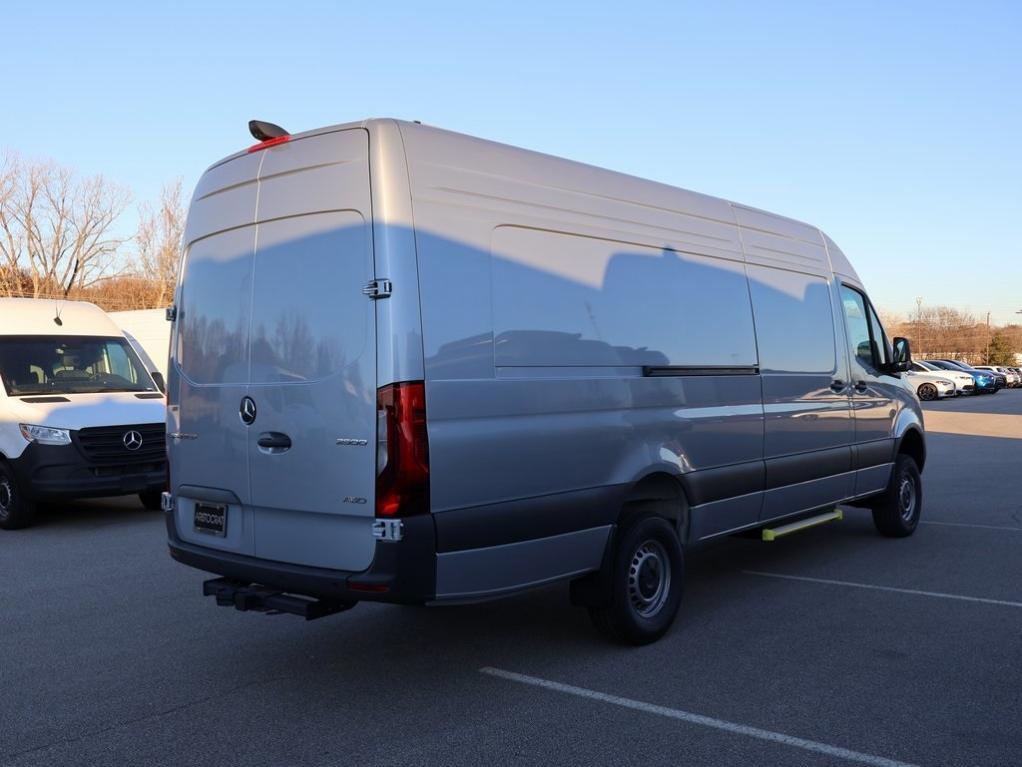 new 2025 Mercedes-Benz Sprinter 2500 car, priced at $88,027