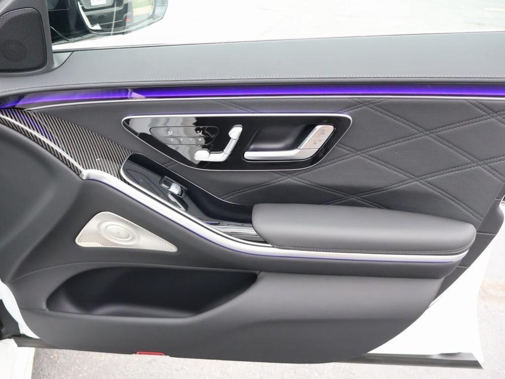 new 2025 Mercedes-Benz AMG S 63 E car, priced at $201,845