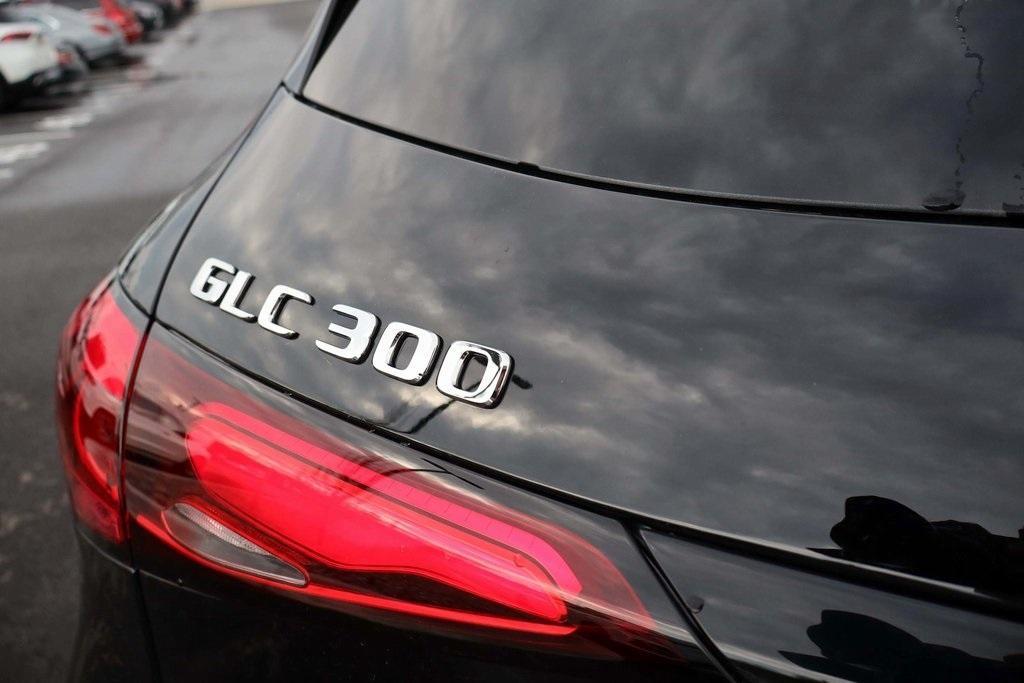 new 2025 Mercedes-Benz GLC 300 car, priced at $54,185