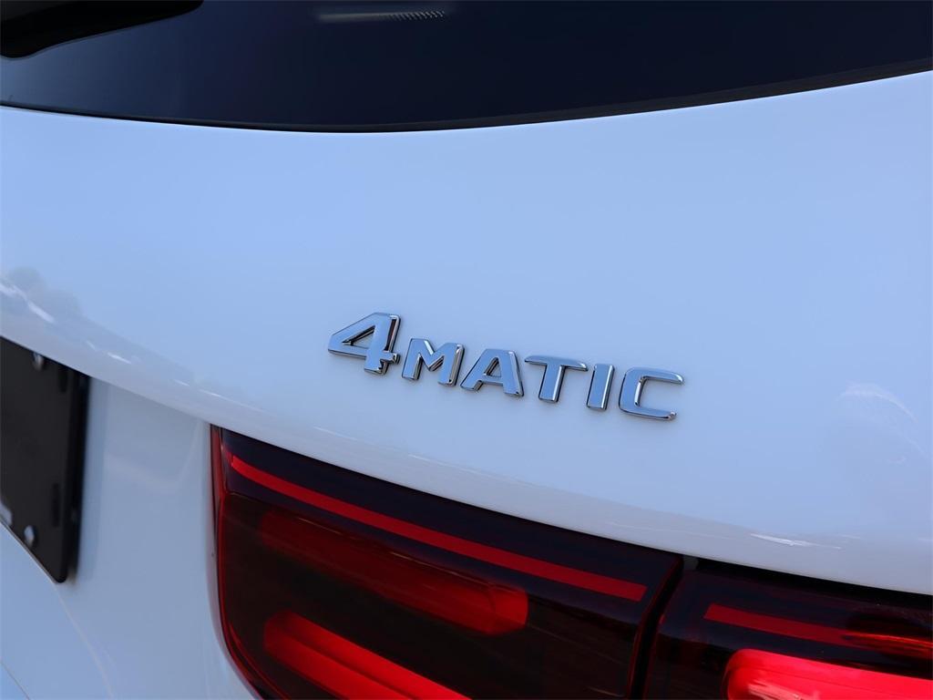 new 2025 Mercedes-Benz GLB 250 car, priced at $49,595