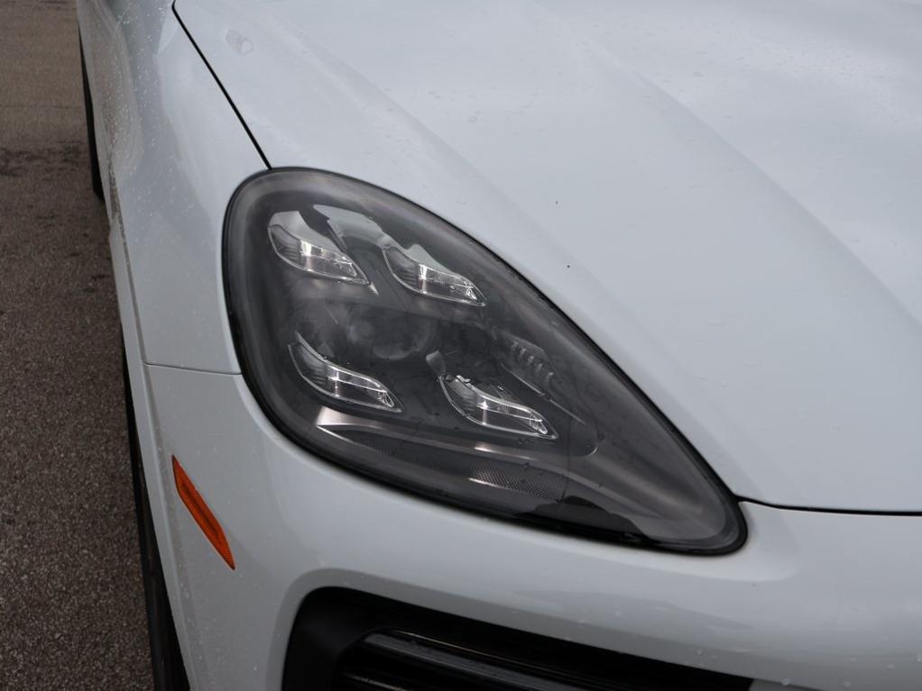 used 2022 Porsche Cayenne car, priced at $69,977