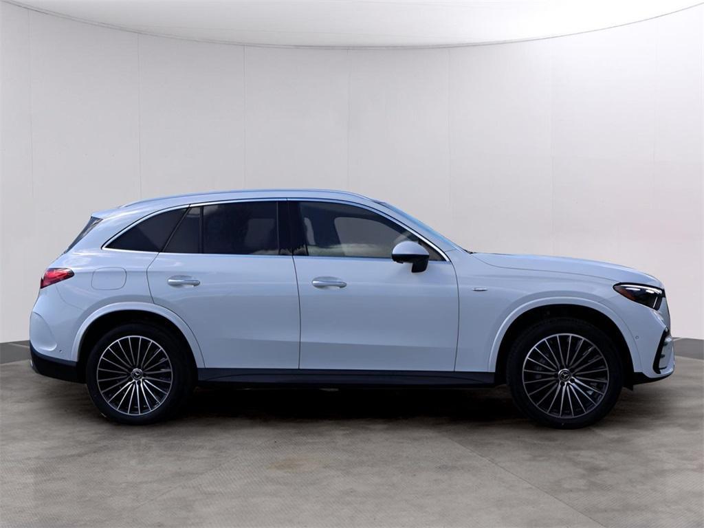new 2025 Mercedes-Benz GLC 350e car, priced at $75,350