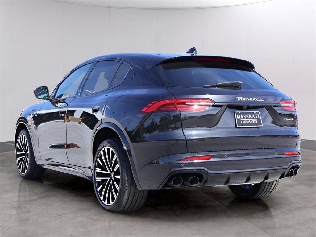 new 2025 Maserati Grecale car, priced at $93,365