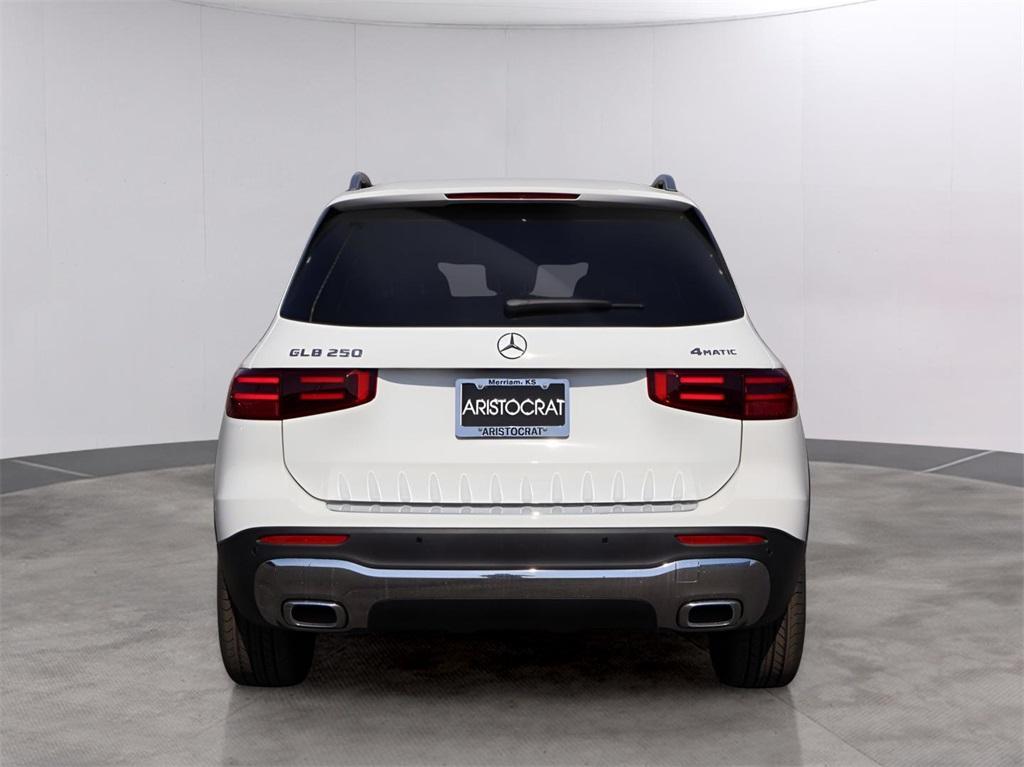 new 2025 Mercedes-Benz GLB 250 car, priced at $55,310