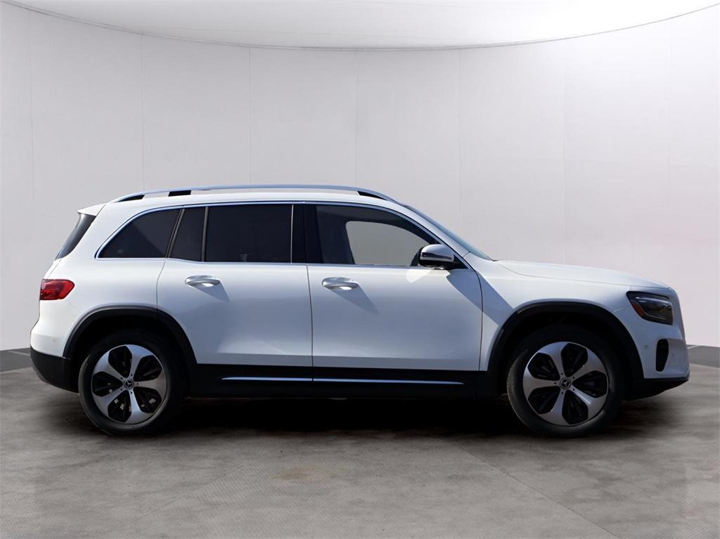 new 2025 Mercedes-Benz GLB 250 car, priced at $55,310