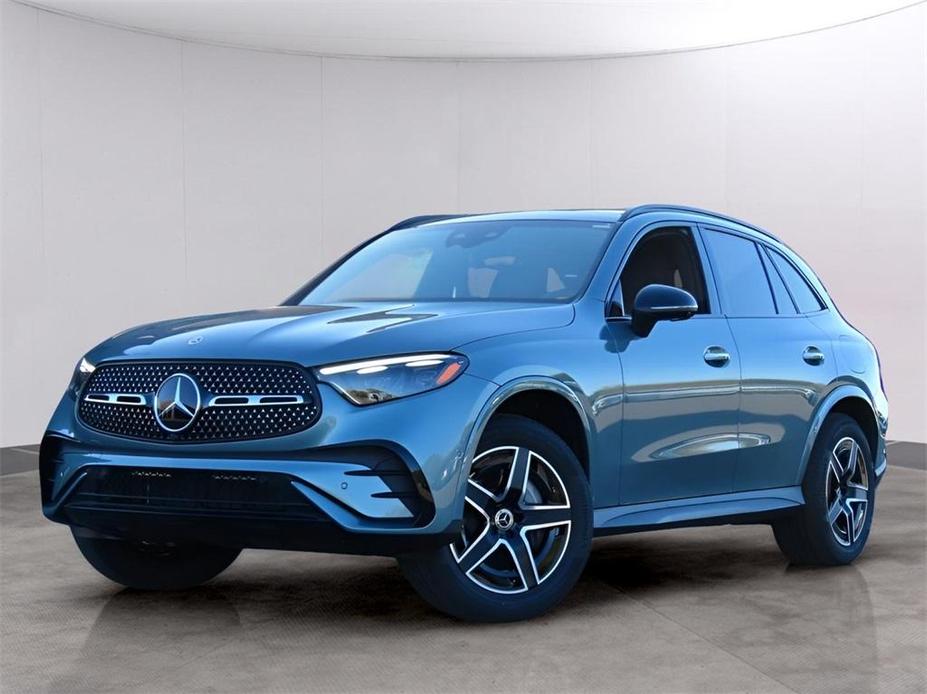 new 2025 Mercedes-Benz GLC 350e car, priced at $76,855