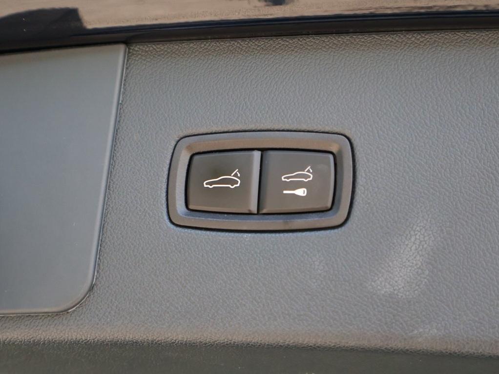 used 2021 Porsche Cayenne car, priced at $66,977