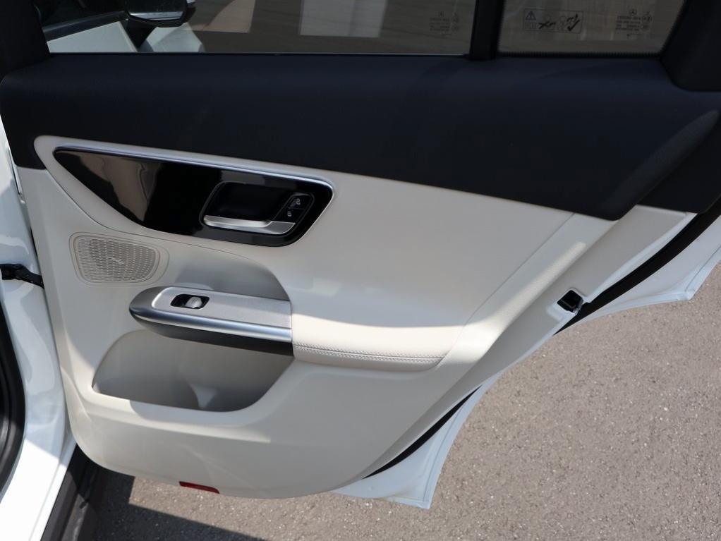 new 2025 Mercedes-Benz GLC 300 car, priced at $52,435