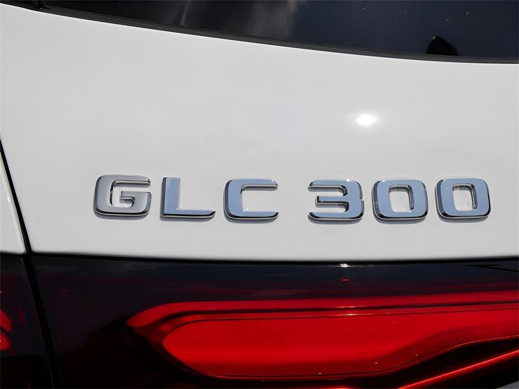 new 2025 Mercedes-Benz GLC 300 car, priced at $52,435