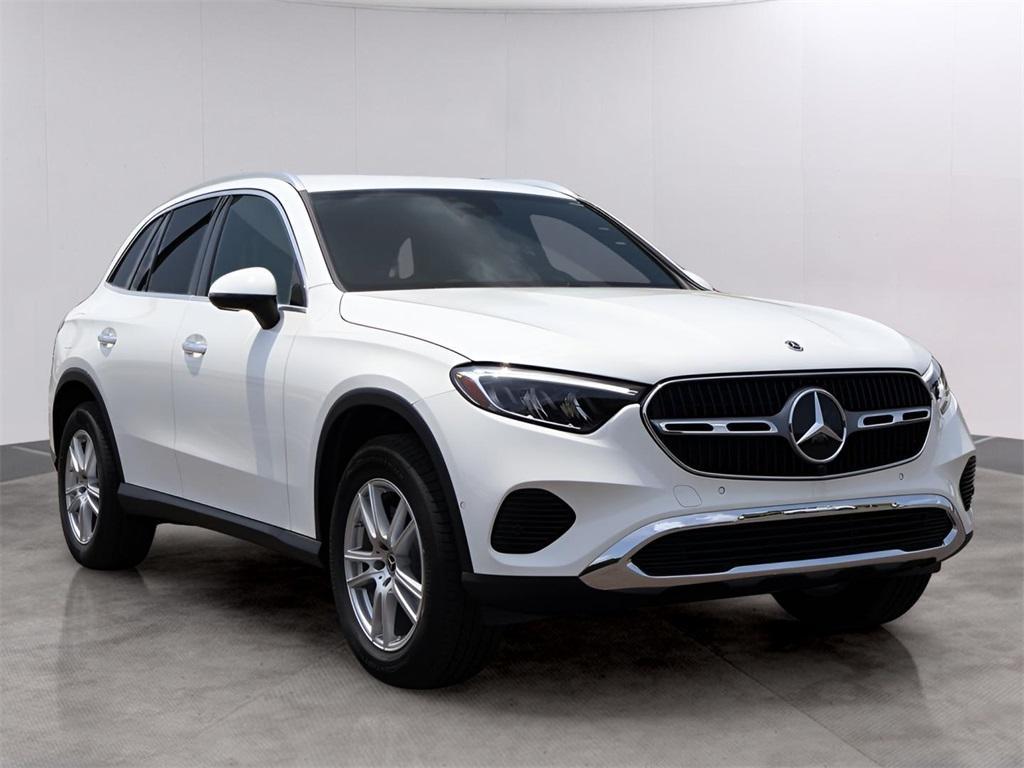 new 2025 Mercedes-Benz GLC 300 car, priced at $52,435