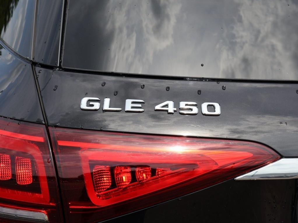 used 2020 Mercedes-Benz GLE 450 car, priced at $42,990