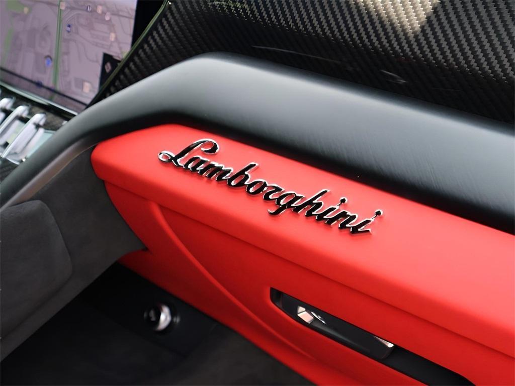 used 2023 Lamborghini Urus car, priced at $266,777