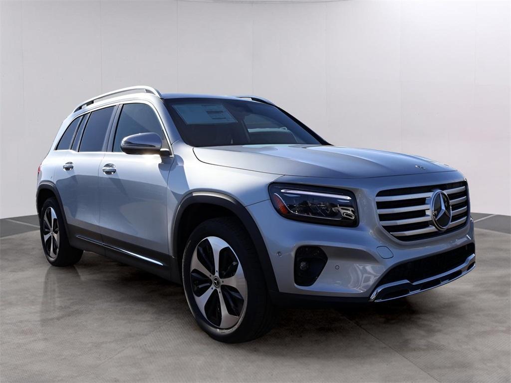 new 2025 Mercedes-Benz GLB 250 car, priced at $54,425