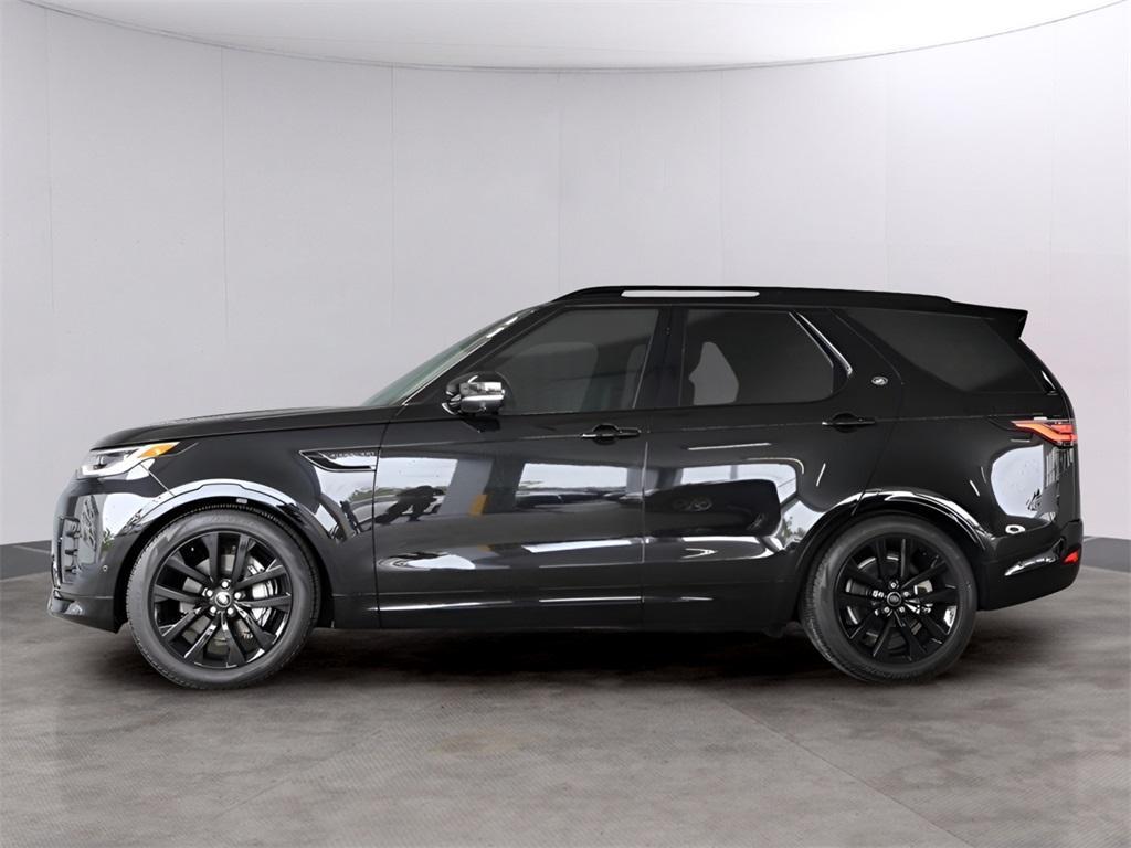 used 2024 Land Rover Discovery car, priced at $58,577