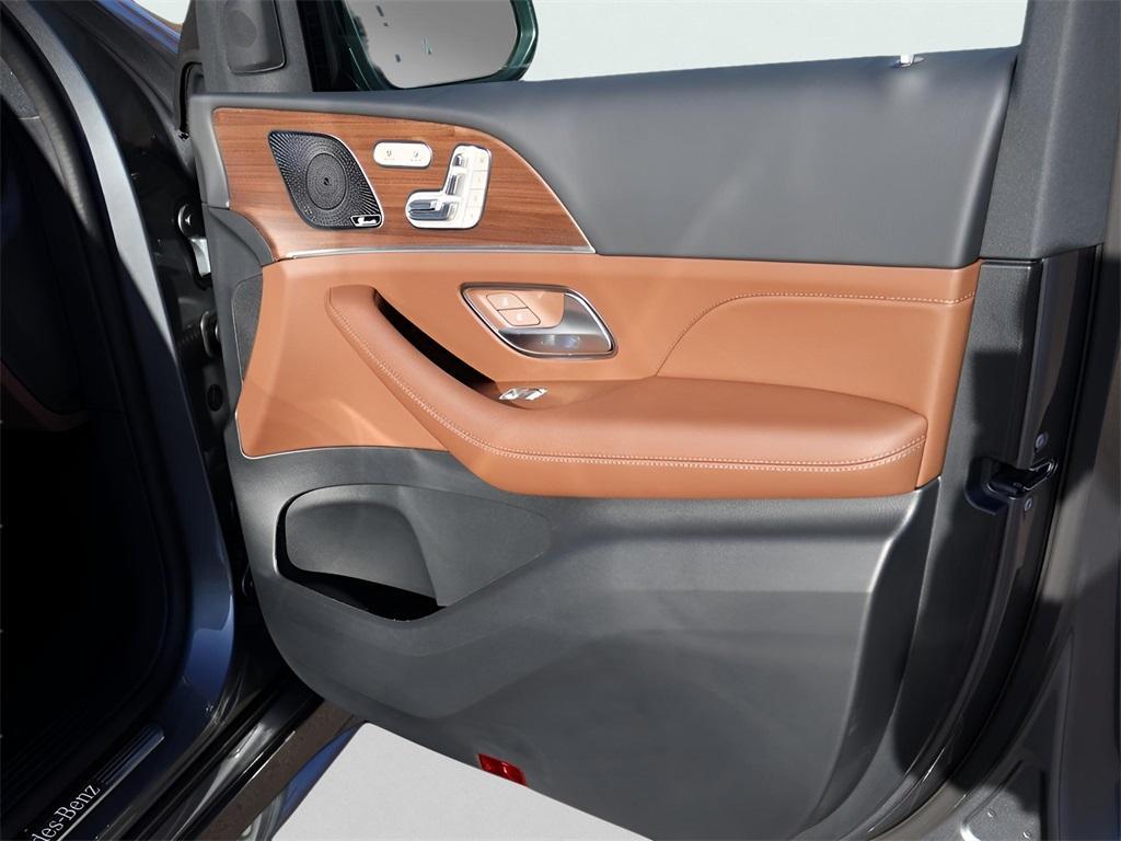 new 2026 Mercedes-Benz GLE 350 car, priced at $78,225