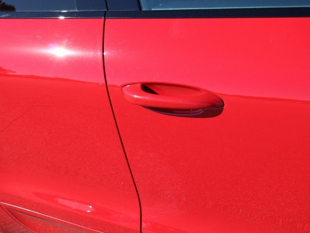 used 2020 Porsche Macan car, priced at $39,977