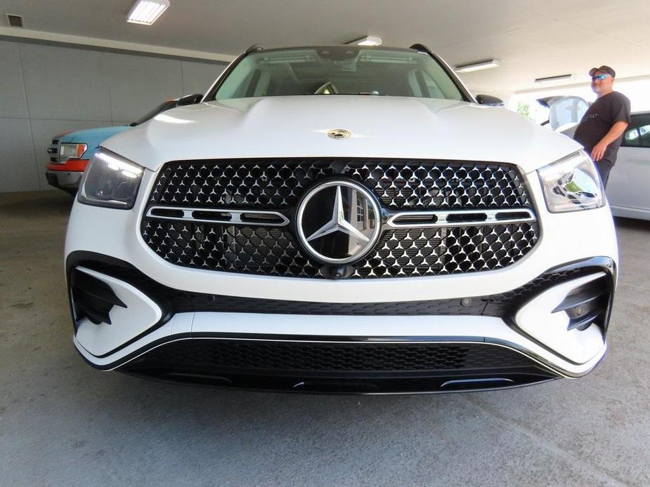 new 2024 Mercedes-Benz GLE 450 car, priced at $88,460