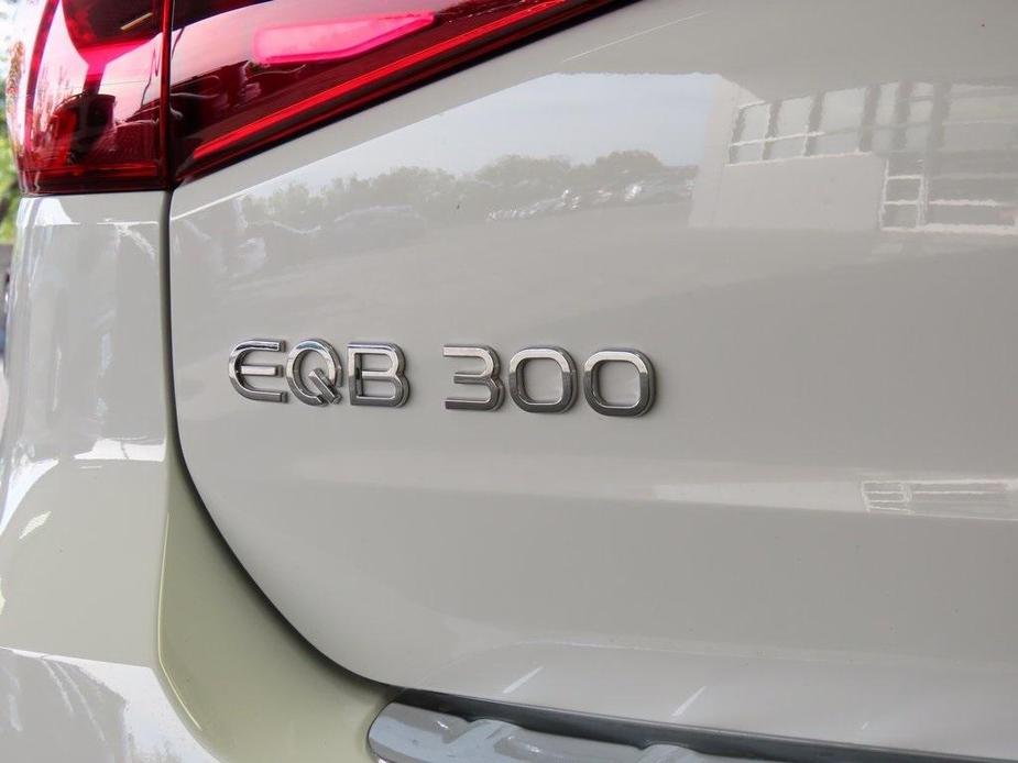 new 2024 Mercedes-Benz EQB 300 car, priced at $64,540