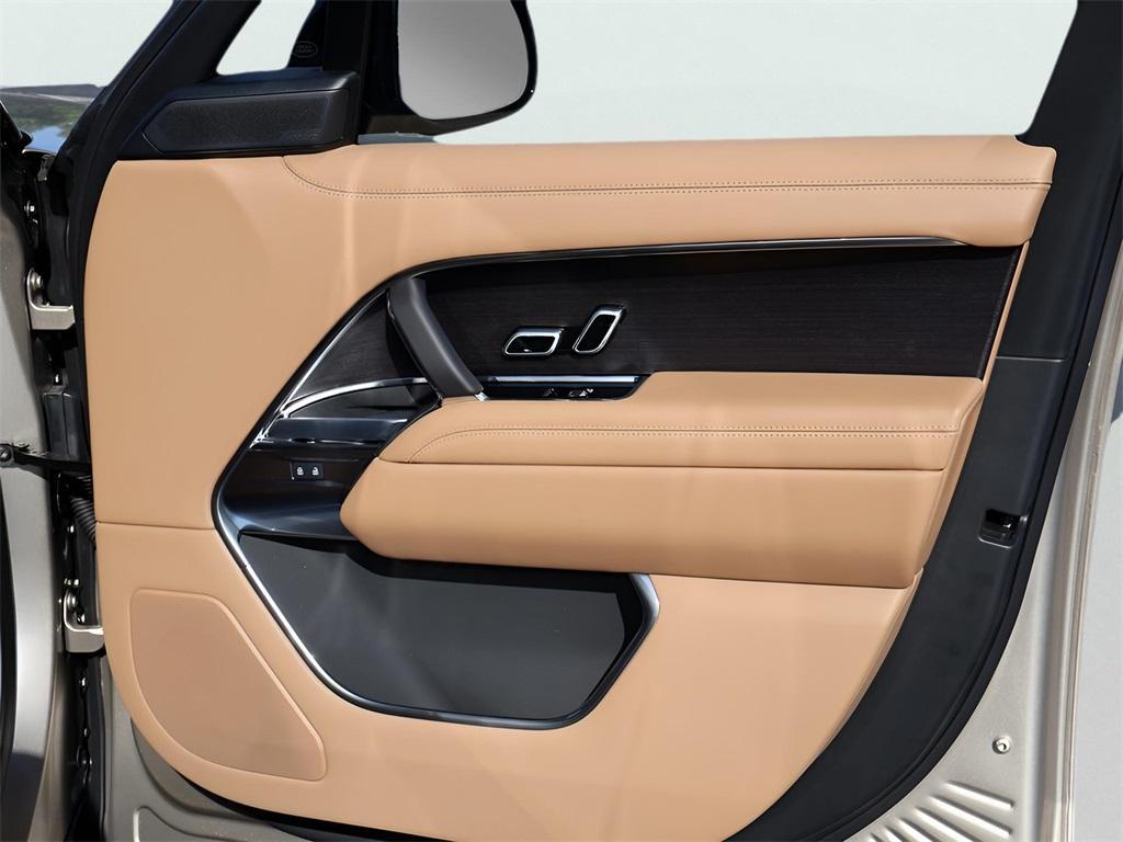 new 2025 Land Rover Range Rover car, priced at $145,780