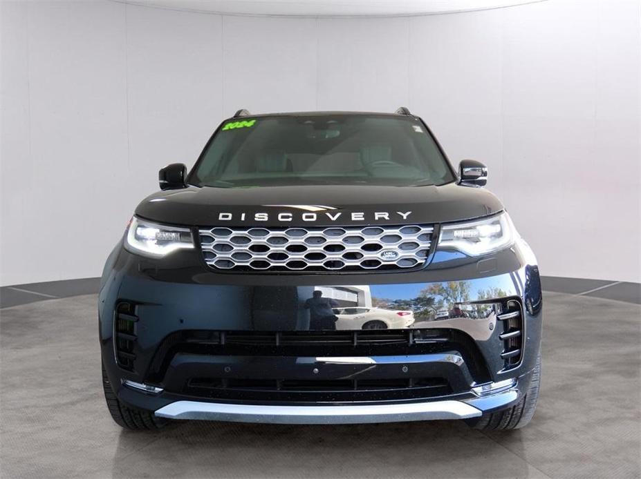 used 2024 Land Rover Discovery car, priced at $74,777