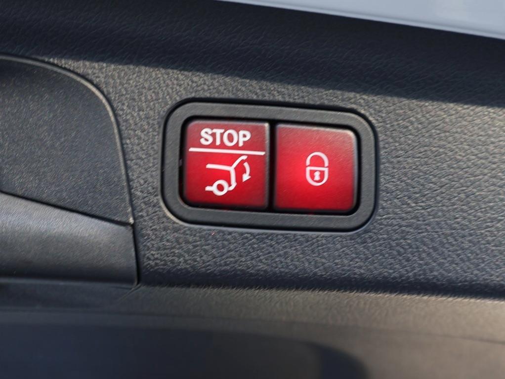 used 2022 Mercedes-Benz GLE 350 car, priced at $48,990