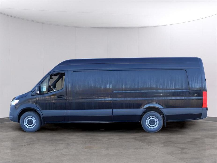 new 2024 Mercedes-Benz Sprinter 2500 car, priced at $71,754