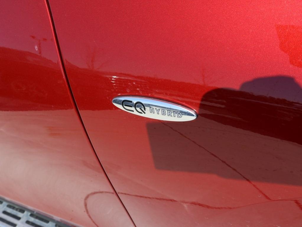 new 2025 Mercedes-Benz GLE 450e car, priced at $92,600