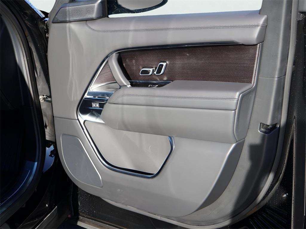 new 2025 Land Rover Range Rover car, priced at $160,560