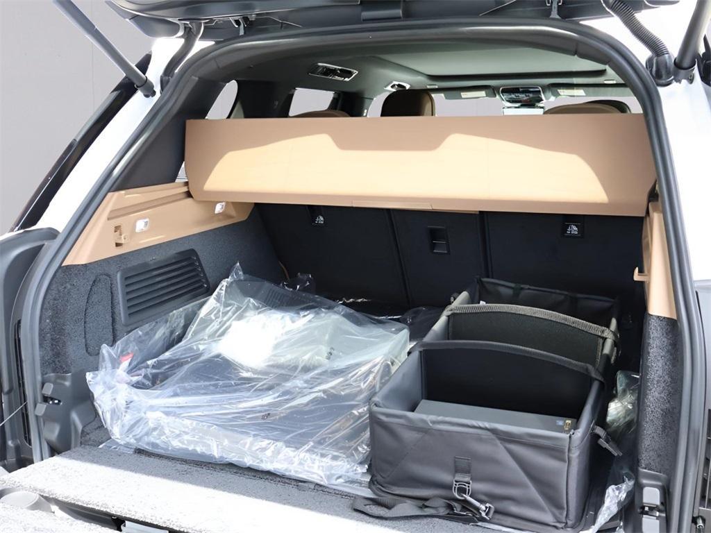 new 2025 Land Rover Range Rover car, priced at $135,140
