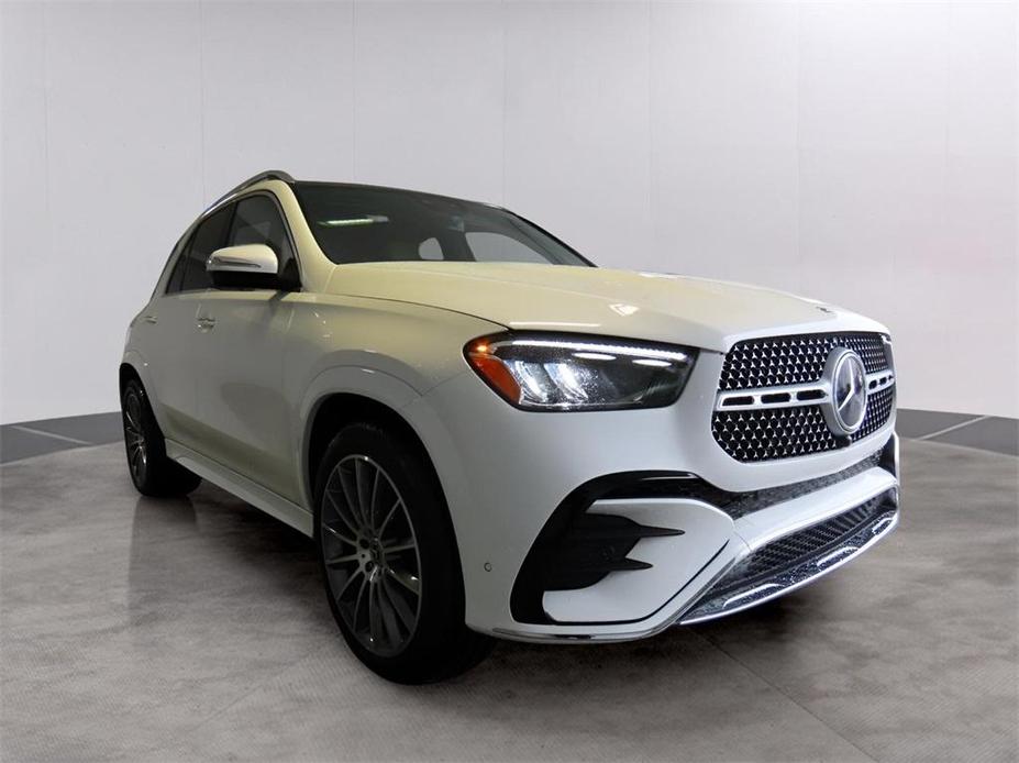 new 2025 Mercedes-Benz GLE 450e car, priced at $88,975