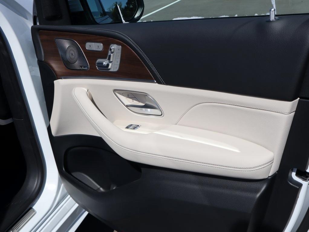 new 2026 Mercedes-Benz GLE 450 car, priced at $91,520