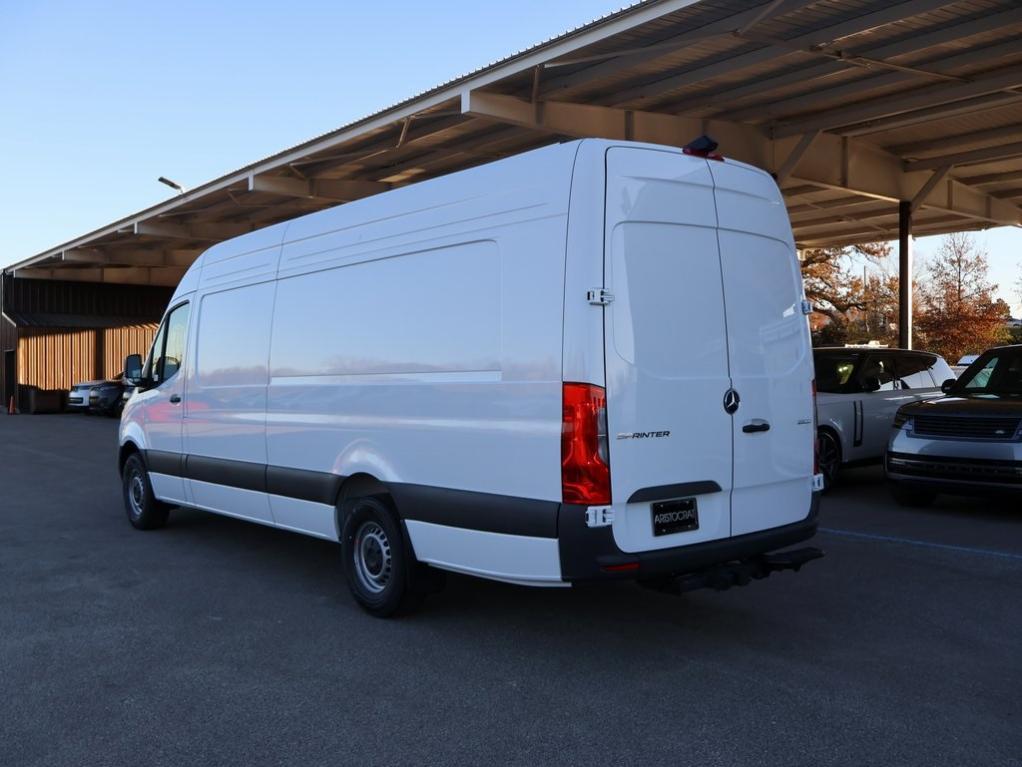 new 2025 Mercedes-Benz Sprinter 2500 car, priced at $69,124