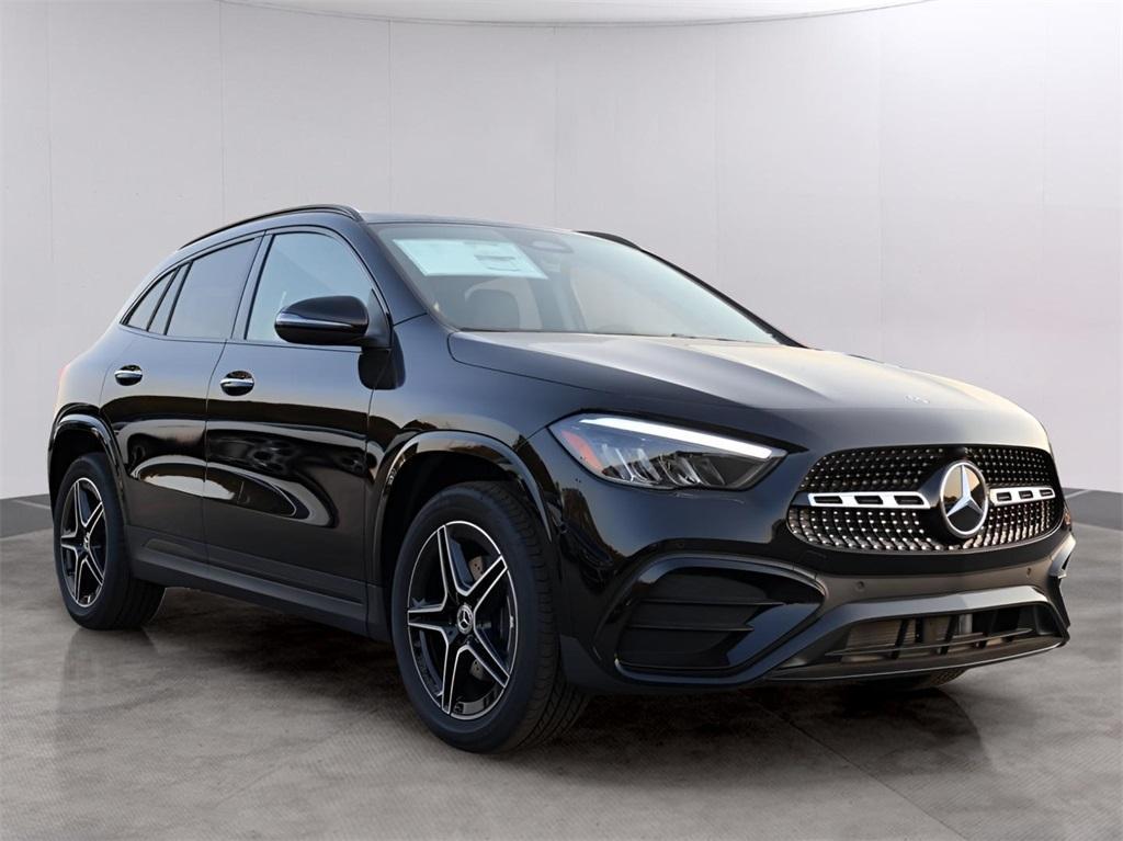 new 2025 Mercedes-Benz GLA 250 car, priced at $52,125