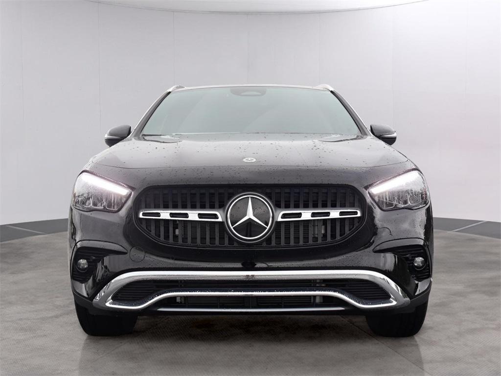 new 2025 Mercedes-Benz GLA 250 car, priced at $47,295