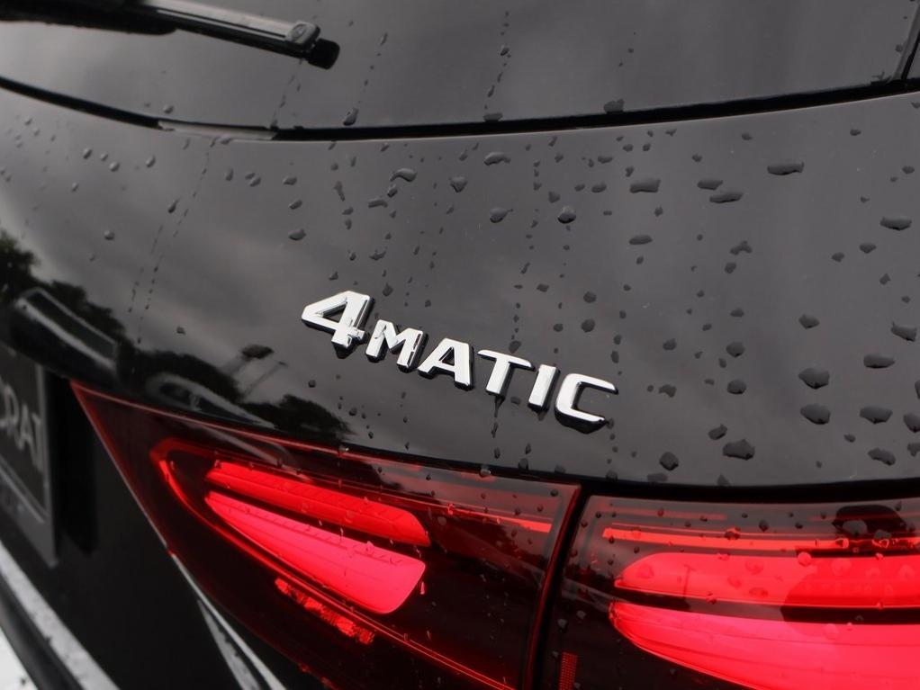 new 2025 Mercedes-Benz GLA 250 car, priced at $47,295