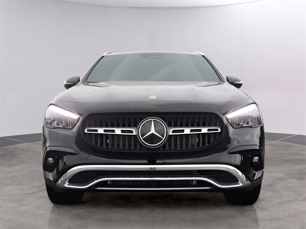new 2025 Mercedes-Benz GLA 250 car, priced at $47,295