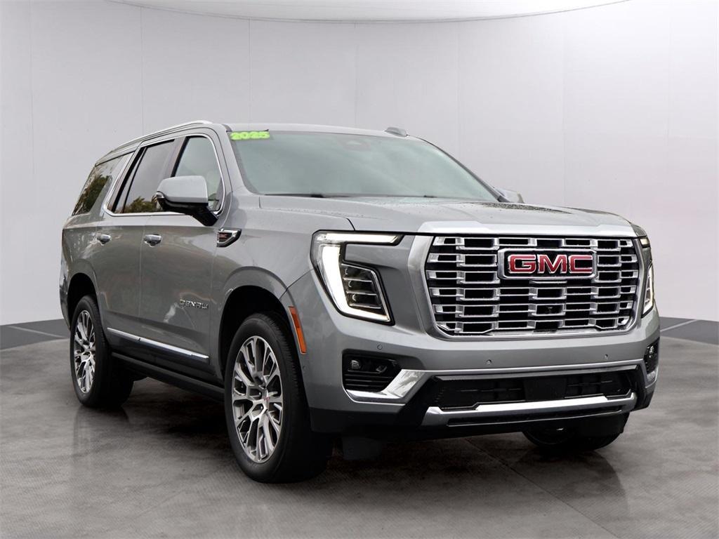 used 2025 GMC Yukon car, priced at $81,977