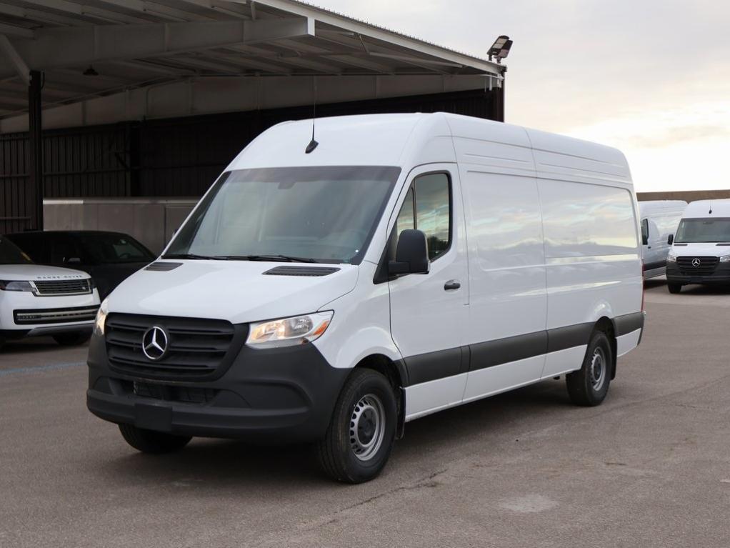 new 2024 Mercedes-Benz Sprinter 2500 car, priced at $63,351