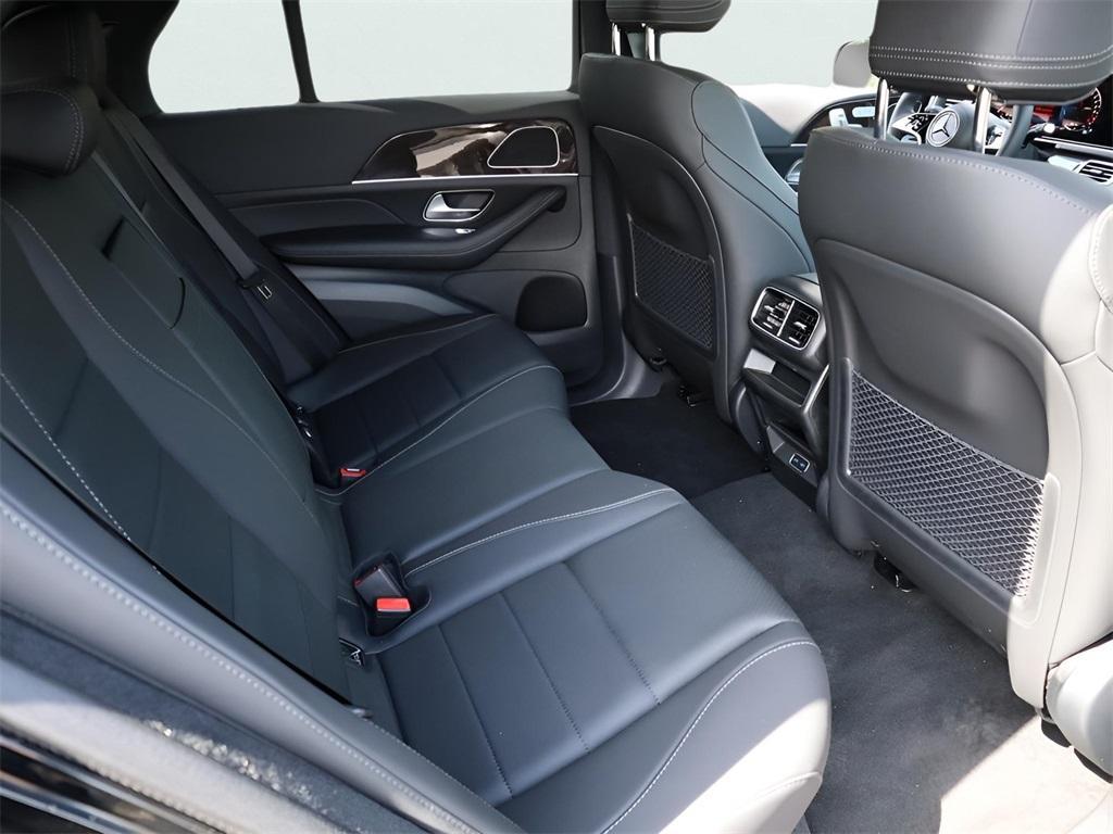 new 2025 Mercedes-Benz GLE 450e car, priced at $77,940